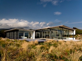 Cloudy Bay Beach House