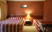 Junction Motor Inn - Wagga Wagga