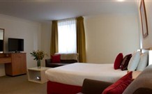 Townhouse Hotel Wagga