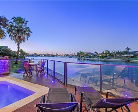 Kurrawa Cove at Vogue Holiday Homes