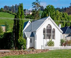 River Flow Yoga & Accommodation
