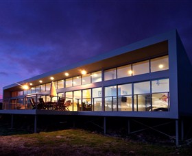 Sunset Bay Escape