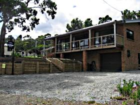 Daniel's Bay Retreat