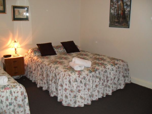 Aaron Cottage