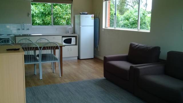 Canberra Carotel Motel