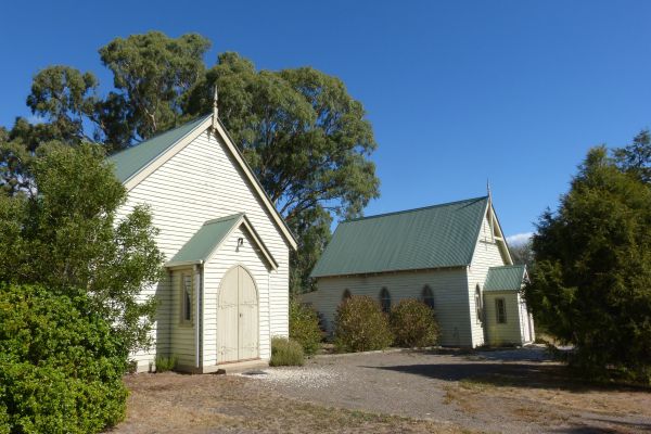 Churches of Yarck