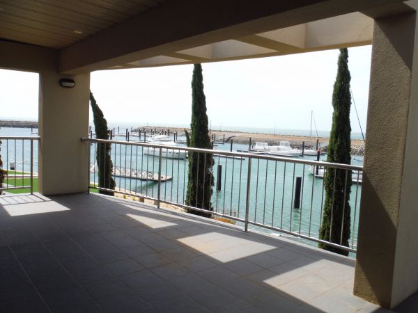 Marina Vista