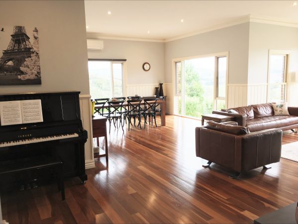 Shearer's Hill - Luxury Farm Stay