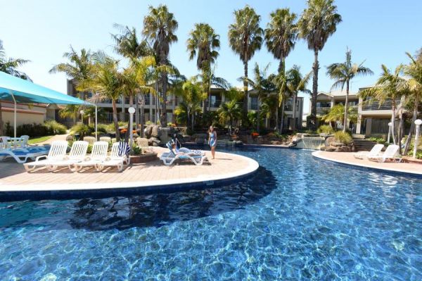 Yarrawonga Waterfront Apartments