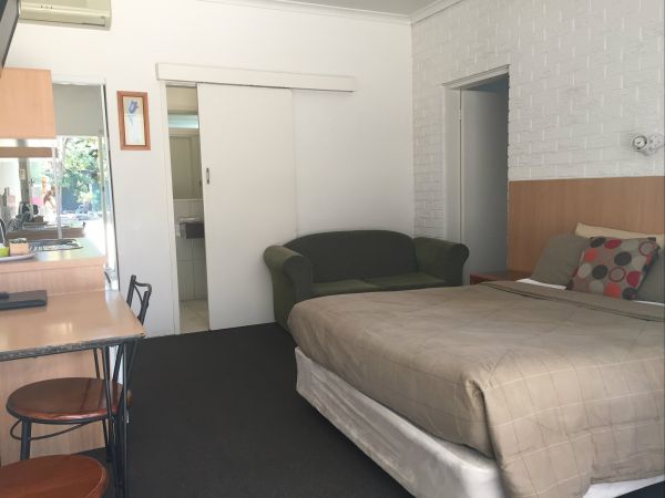 Yea Motel