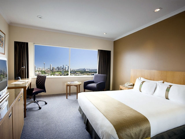 Holiday Inn Potts Point Sydney