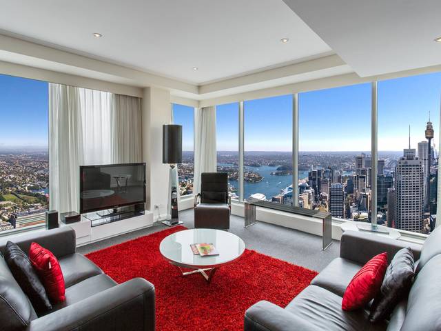 Meriton Serviced Apartments - World Tower