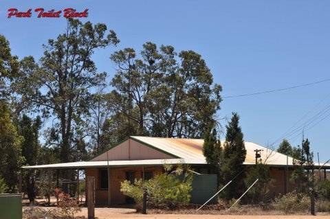 Western Flora Caravan Park