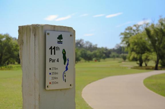 Riverside Oaks Golf Resort