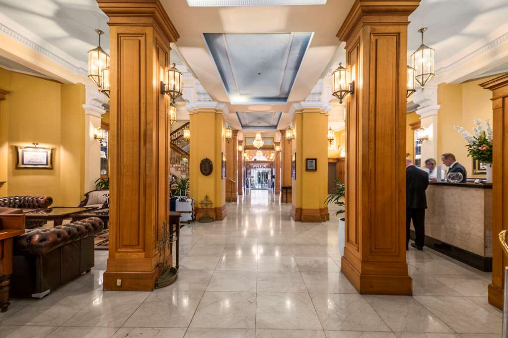 Castlereagh Boutique Hotel, Ascend